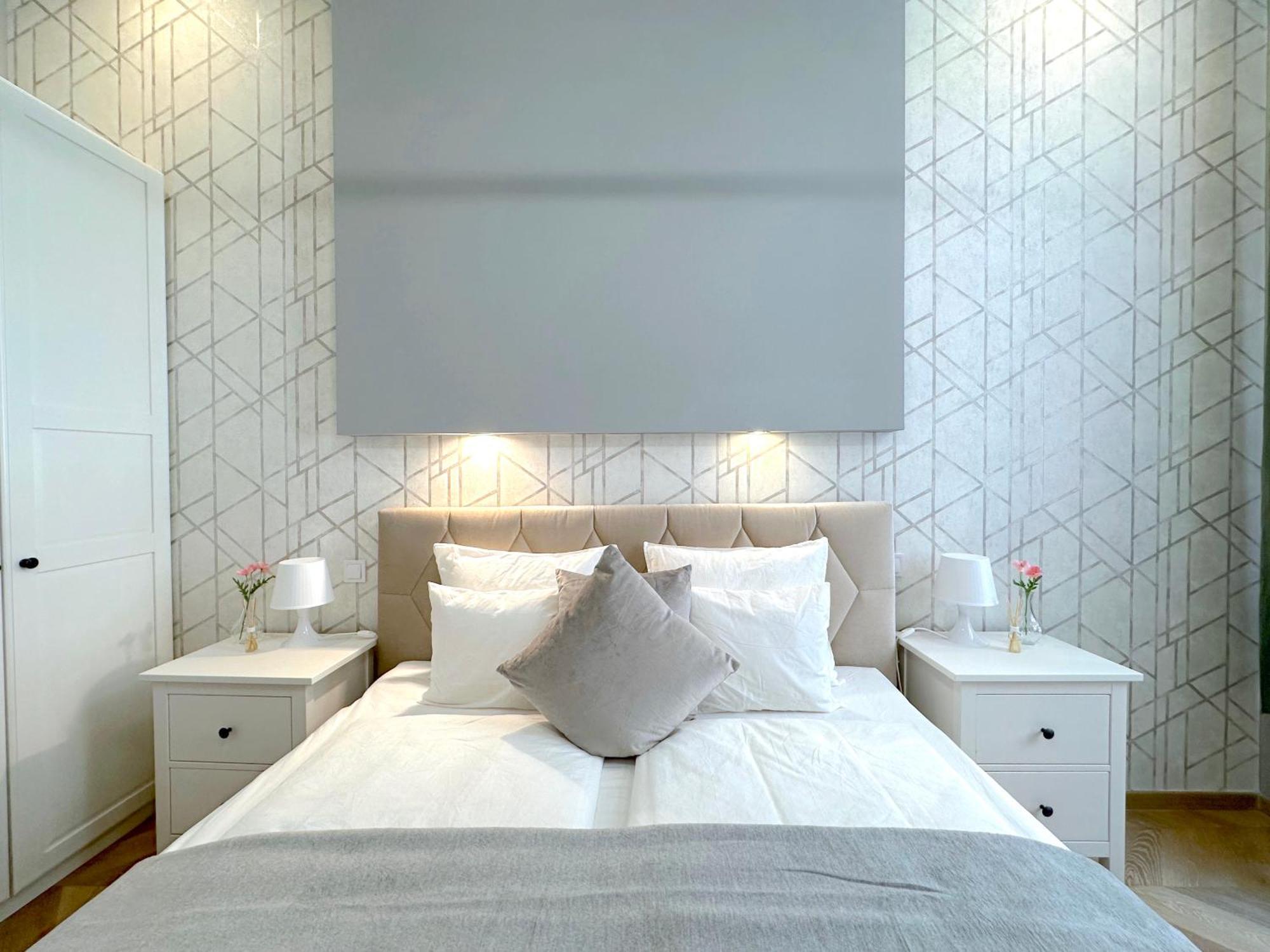 Lovely 3-bedroom In Downtown With Modern Design And Ac Apartment Budapest