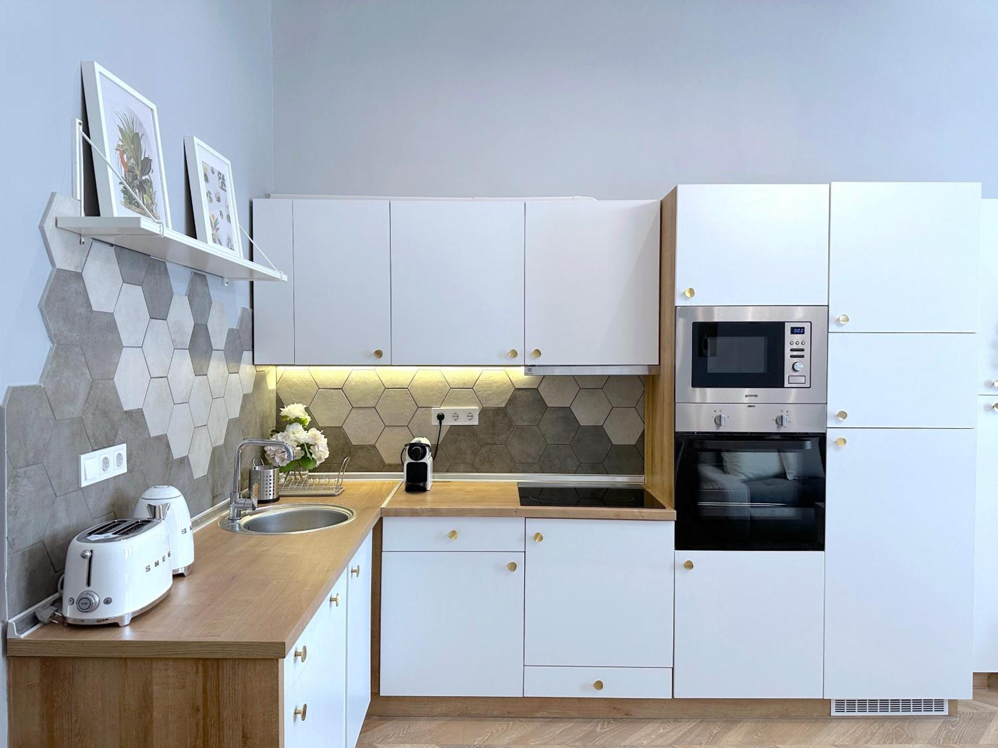 Lovely 3-bedroom In Downtown With Modern Design And Ac Appartement