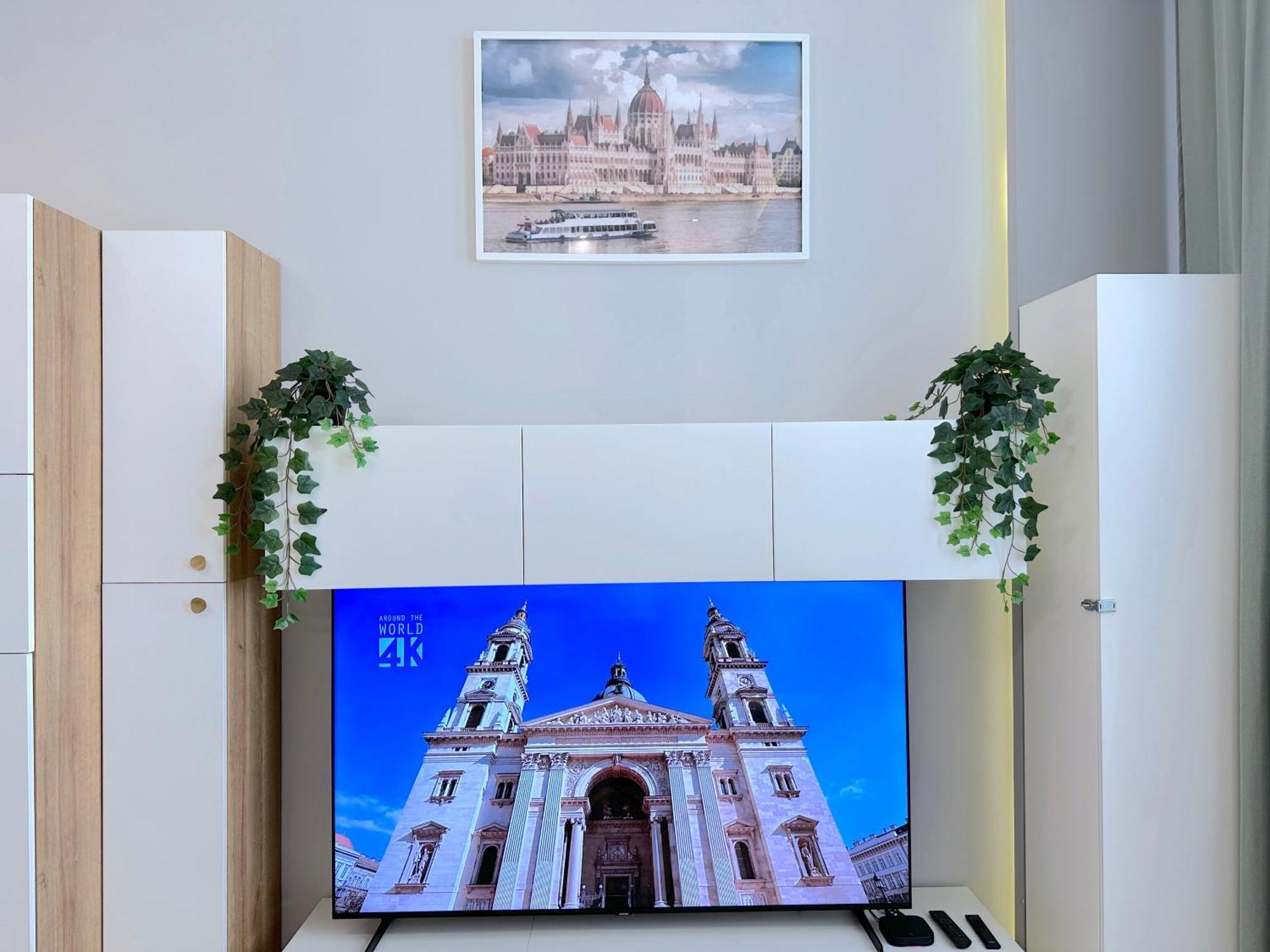 Lovely 3-bedroom In Downtown With Modern Design And Ac Appartement